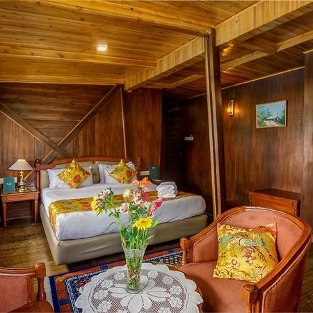 דרג'ילינג Muscatel Himalayan Resort - 400 Mts From Mall Road מראה חיצוני תמונה