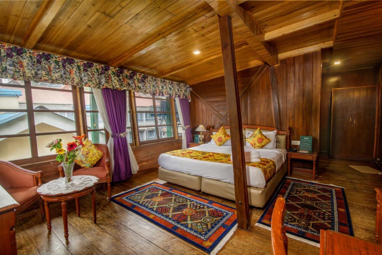 דרג'ילינג Muscatel Himalayan Resort - 400 Mts From Mall Road מראה חיצוני תמונה